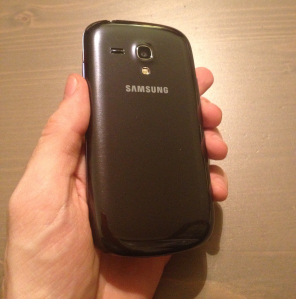 Samsung-Galaxy-S3-Mini-Back